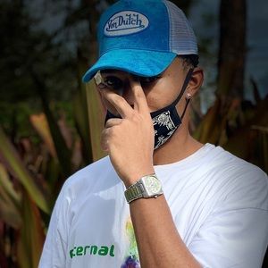 Meet your Posher, Julius